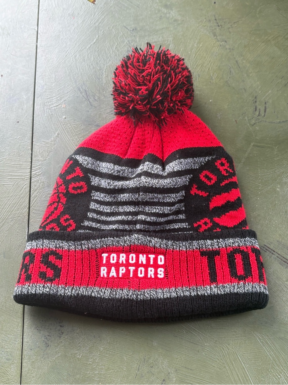 Toronto Raptors Red & Black Pom Beanie
